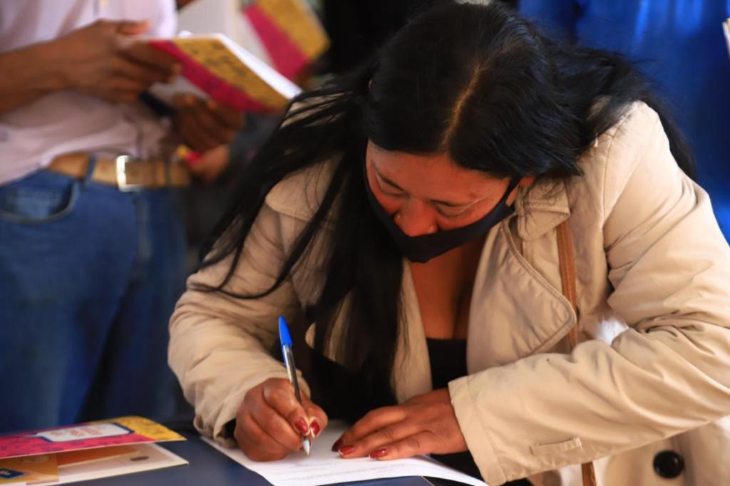 Projeto da Administração Municipal de Pato Branco tira 11 catadores da informalidade e os transforma em&nbsp;MEI