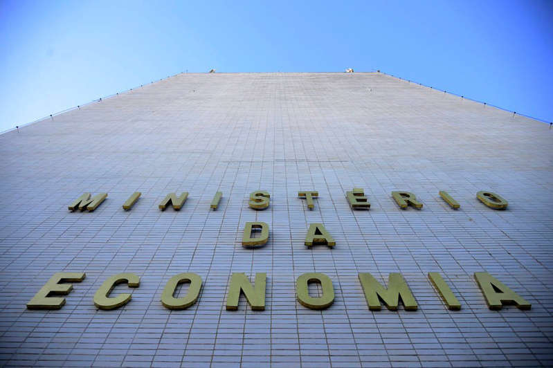 Orçamento de 2022 vai para o Congresso sem novo Bolsa&nbsp;Família