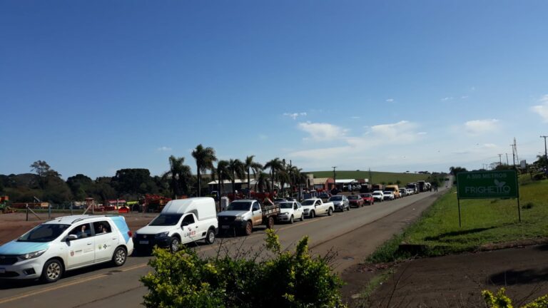 Sudoeste registra mais dois pontos de bloqueio de&nbsp;caminhoneiros