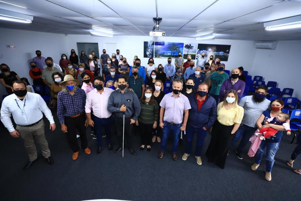 Programa da Prefeitura de Pato Branco repassa R$ 3 mil em equipamentos, materiais, serviços e insumos aos&nbsp;agricultores