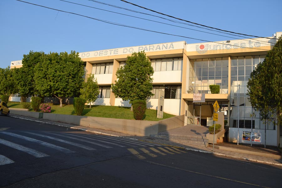 Unioeste implanta protocolo para início das aulas presenciais em&nbsp;24/01