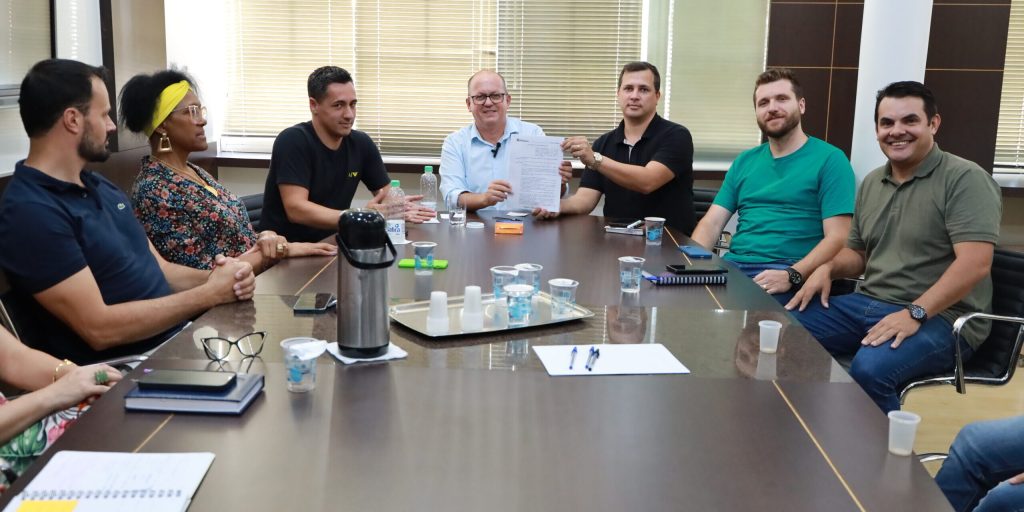 Prefeito e vereadores se reúnem para fortalecer diálogo em prol de Pato&nbsp;Branco