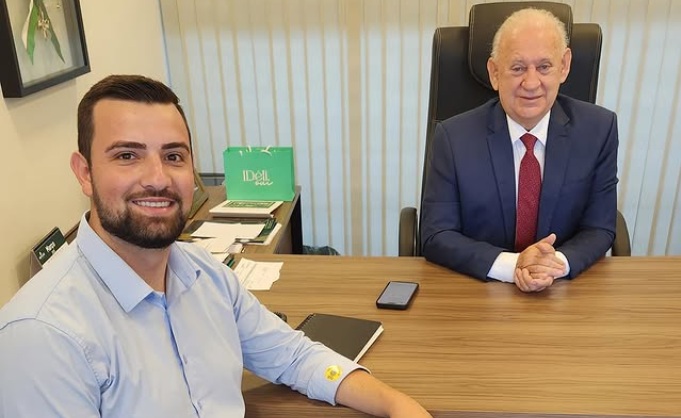 “Mesmo sem mandato, continuarei fazendo o meu melhor por Francisco Beltrão”, afirma ex-vereador Jean&nbsp;Emiliano