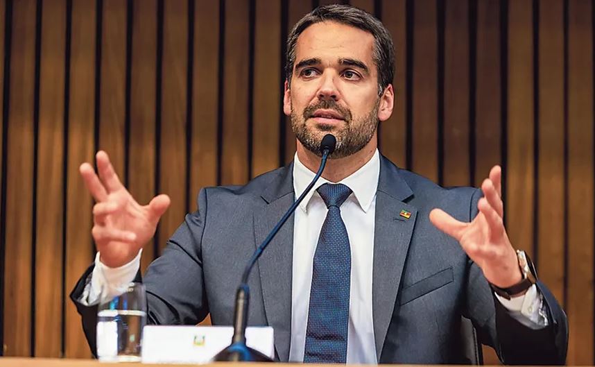 De saída do PSDB, governador Eduardo Leite irá se filiar ao PSD em 06 de&nbsp;maio