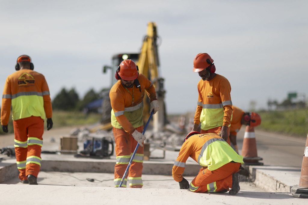 EPR Iguaçu recupera 100 km de pavimento no Sudoeste e Oeste; melhorias garantem segurança viária e impulsionam&nbsp;turismo