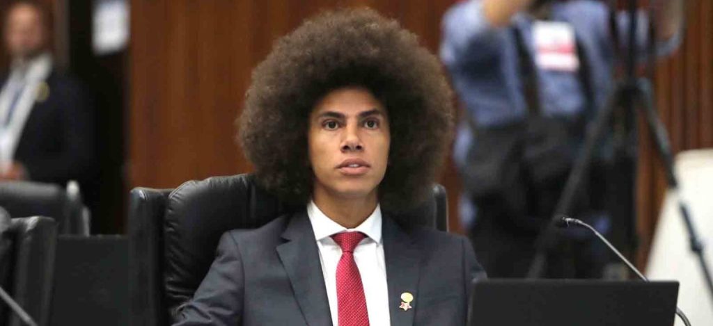 Tribunal de Justiça suspende processo contra deputado Renato Freitas na Assembleia&nbsp;Legislativa