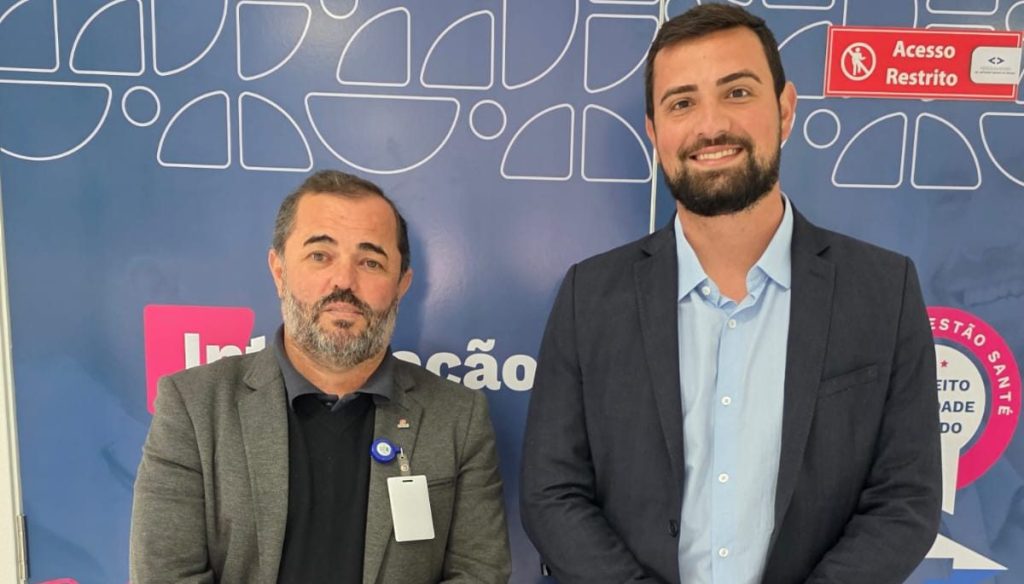 Coordenador da Casa Civil do Paraná no Sudoeste visita Hospital&nbsp;Intermunicipal