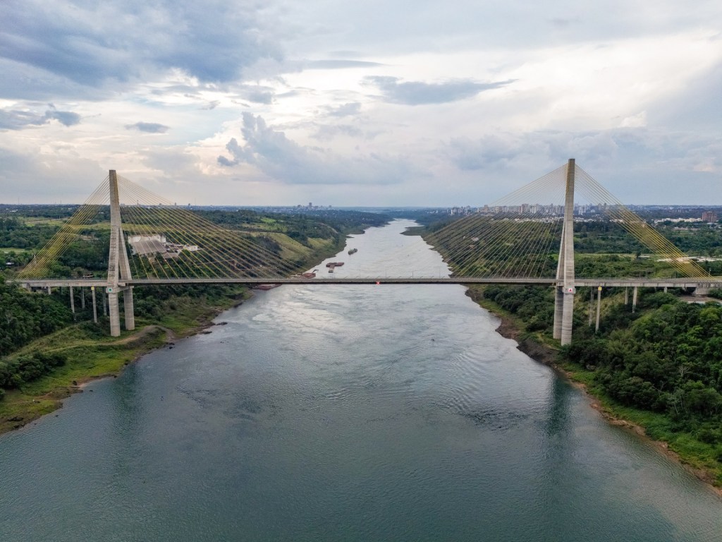 Brasil e Paraguai discutem cronograma de abertura da Ponte da&nbsp;Integração