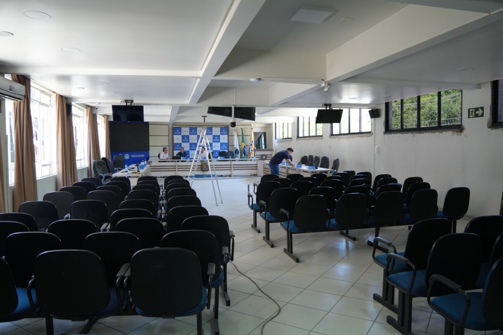 Câmara de Francisco Beltrão suspende atividades por duas semanas a partir desta&nbsp;terça-feira