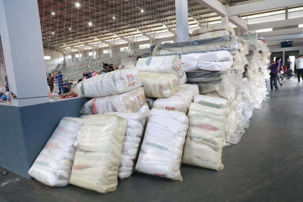 Defesa Civil já entregou 4 toneladas de alimentos em Rio Bonito do Iguaçu; cidade precisa de materiais de&nbsp;construção