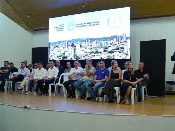 Câmara de Francisco Beltrão realiza sessão histórica na&nbsp;Expobel