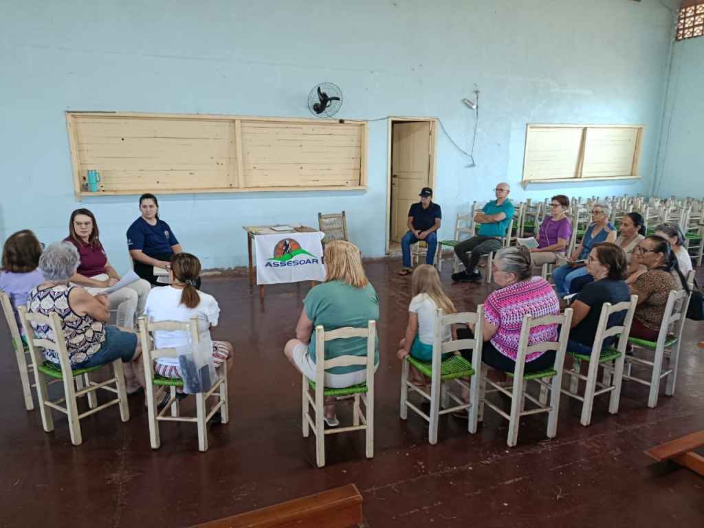 Assesoar planeja ações comunitárias com moradores do bairro Novo Mundo, em&nbsp;Beltrão