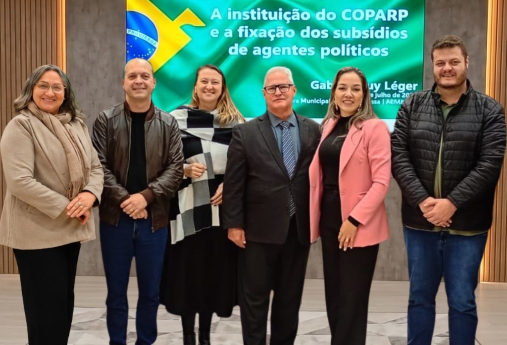 Vereadores de Francisco Beltrão participam de palestra com procurador do Tribunal de Contas do&nbsp;Paraná