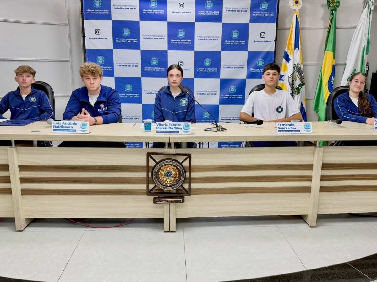 Parlamento Jovem de Francisco Beltrão elege Mesa&nbsp;Diretora