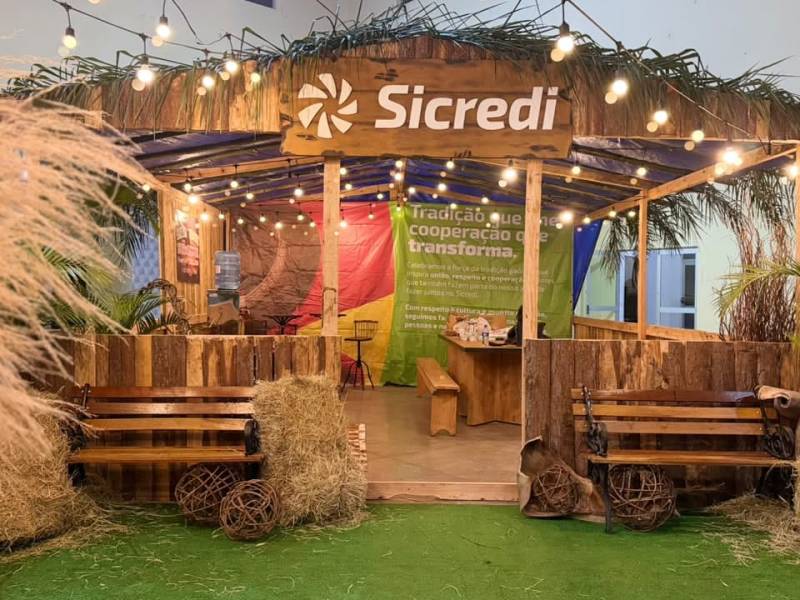Sicredi marca presença na maior Semana Farroupilha do&nbsp;Paraná
